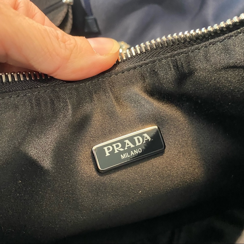 Prada Crystal Re-Edition 2005 Crossbody Chain Shoulder Bag Black Reedition - Picture 11 of 16